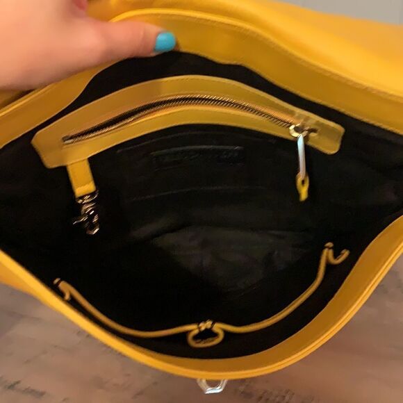 Rebecca Minkoff Mustard Shoulder Bag - Picture 3 of 3